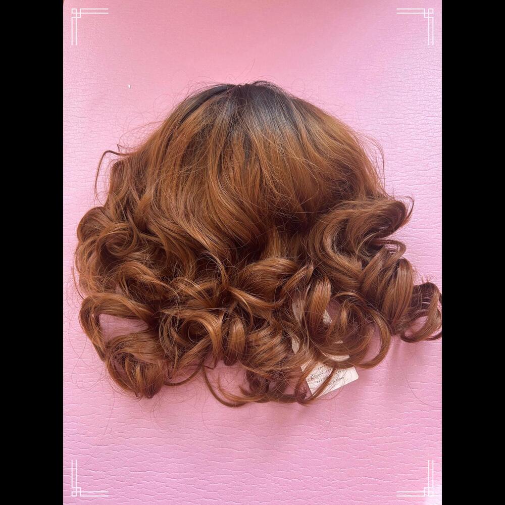 Fashion Wigs Curly Brown Synthetic Wig with Highlights